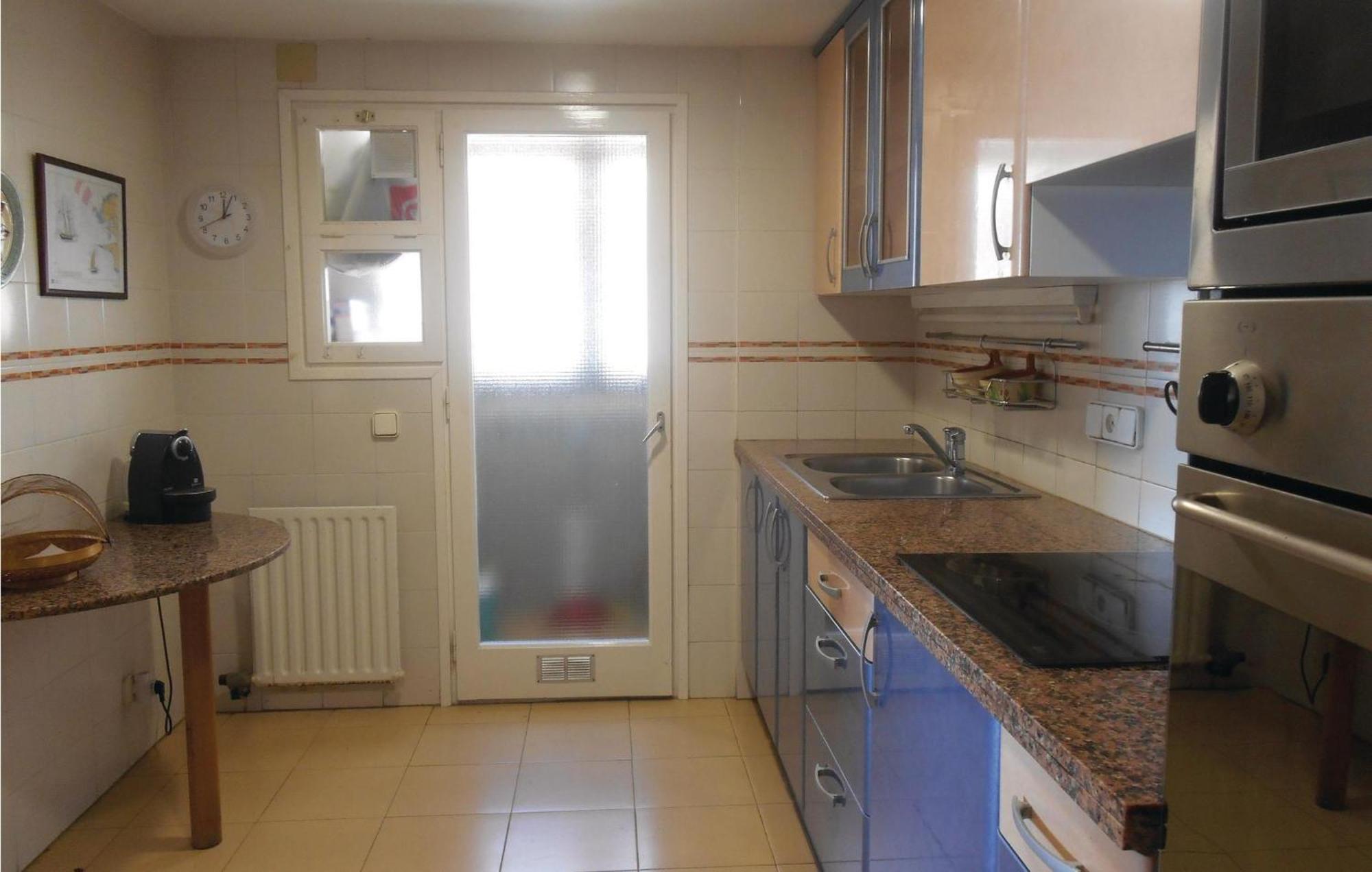 3 Bedroom Gorgeous Apartment In Тосса-де-Мар Экстерьер фото